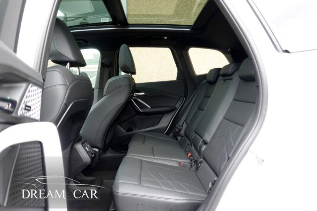 BMW X1 xDrive 23d Msport (10)