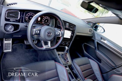 Volkswagen Golf GTI Performance 2.0 245 CV TSI DSG 5p. BMT (9)