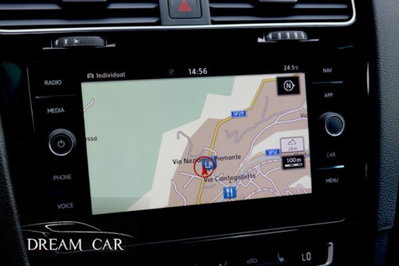 Volkswagen Golf GTI Performance 2.0 245 CV TSI DSG 5p. BMT (12)