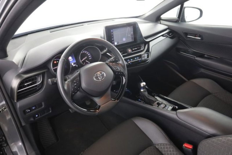 Toyota Toyota C-HR 2.0 Hybrid E-CVT Lounge