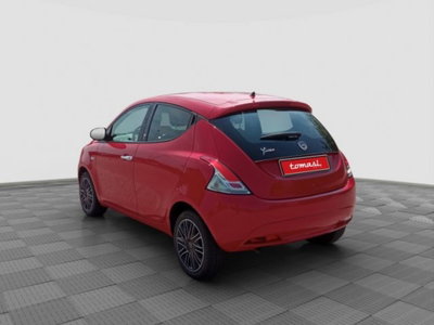 Lancia Ypsilon 1.2 69 CV 5 porte Silver (3)