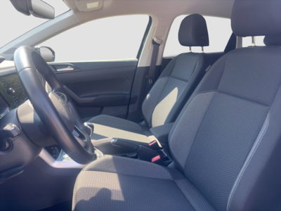 Volkswagen Taigo 1.0 tsi Life 115cv (9)