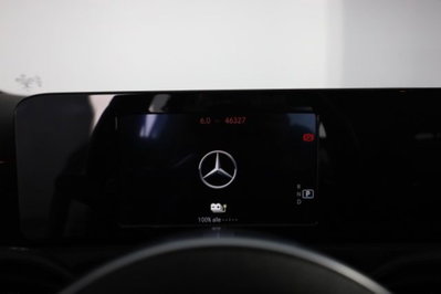 Mercedes-Benz Classe A 250 e Automatic EQ-Power Premium (7)