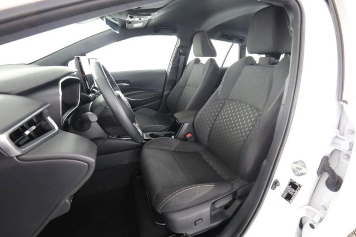 Toyota Corolla Touring Sports Active 1.8 Hybrid  Tech (10)