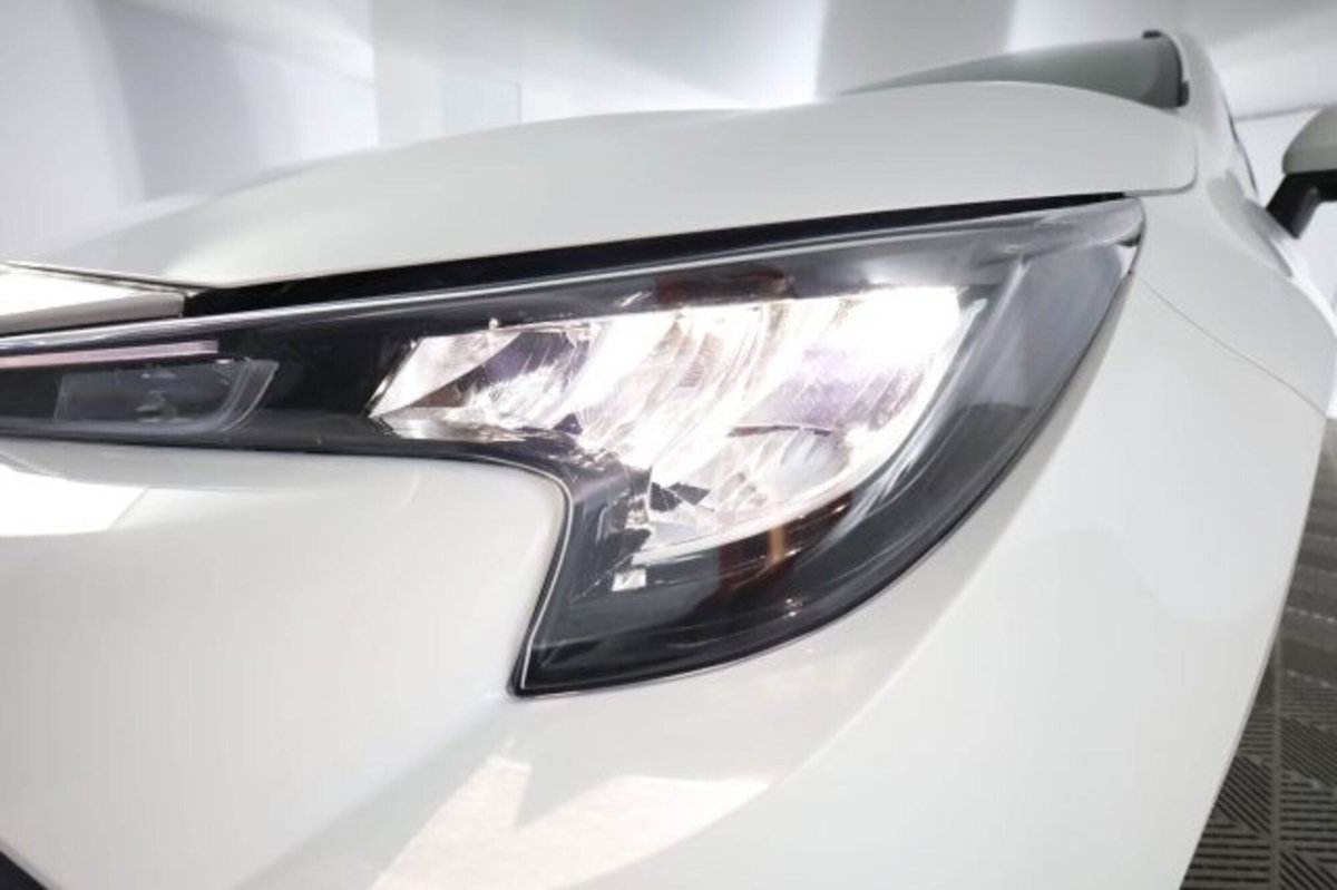 Toyota Corolla Touring Sports Active 1.8 Hybrid  Tech (14)