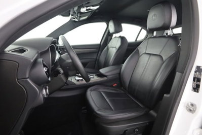 Alfa Romeo Stelvio Stelvio 2.2 Turbodiesel 210 CV AT8 Q4 Ti (2)