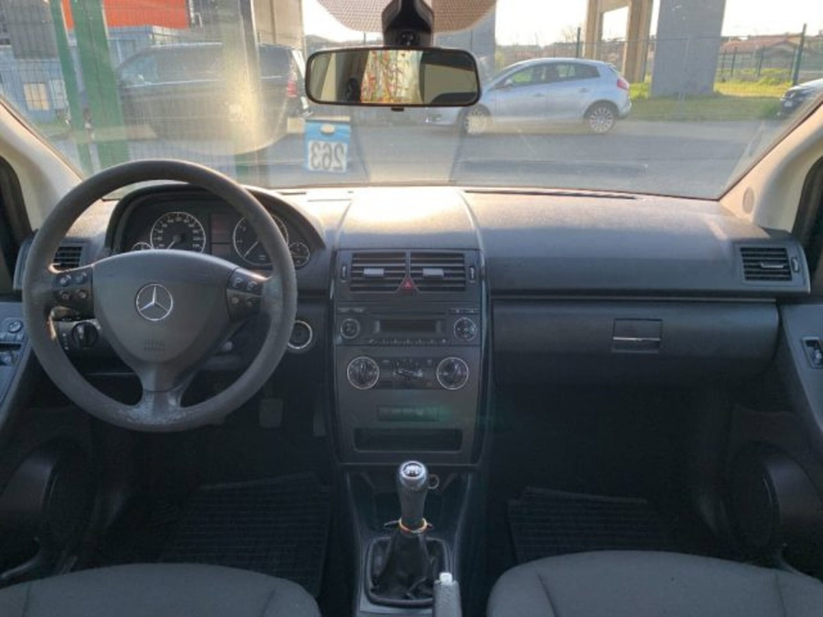 Mercedes-Benz Classe A 160 BlueEFFICIENCY Special Edition (13)