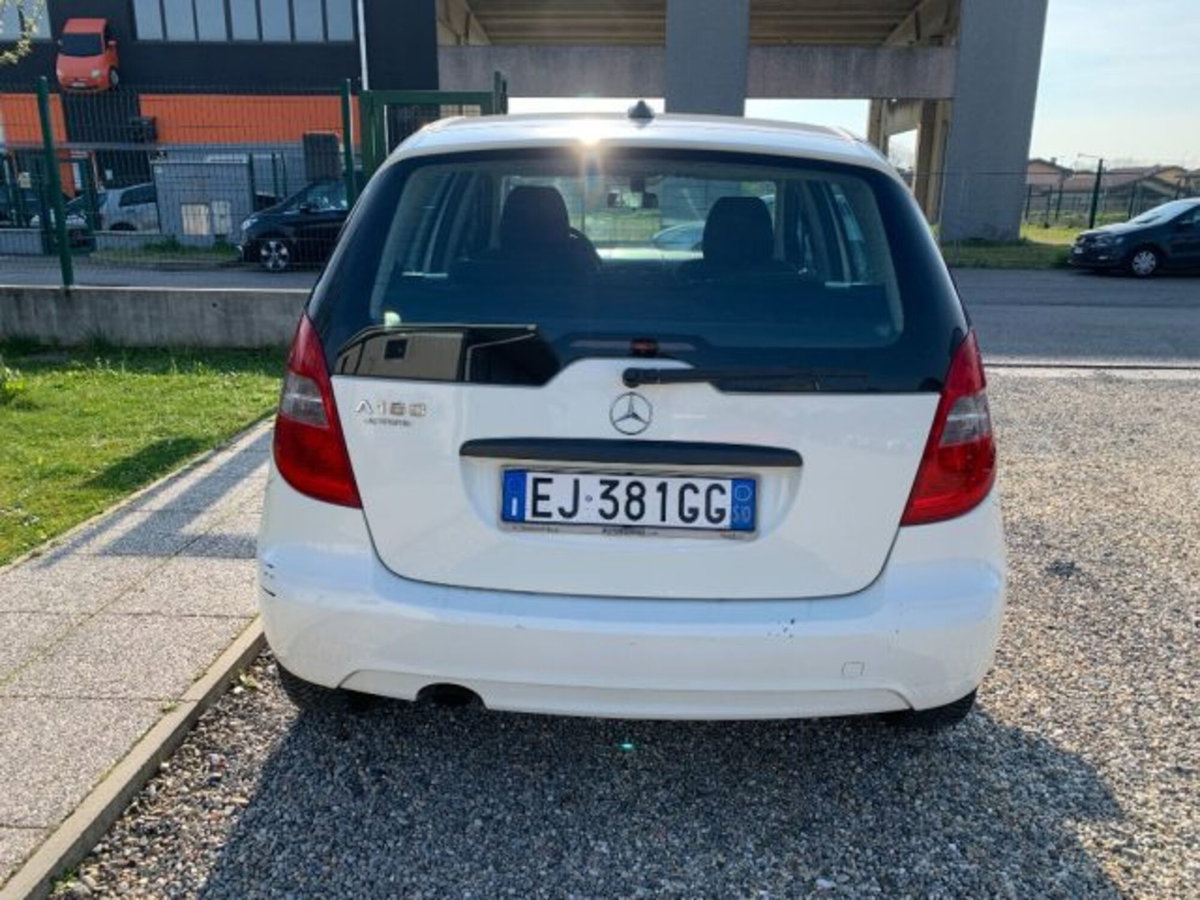 Mercedes-Benz Classe A 160 BlueEFFICIENCY Special Edition (6)