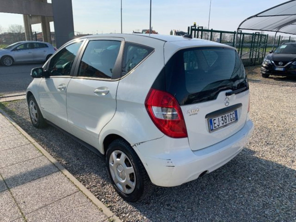 Mercedes-Benz Classe A 160 BlueEFFICIENCY Special Edition (7)