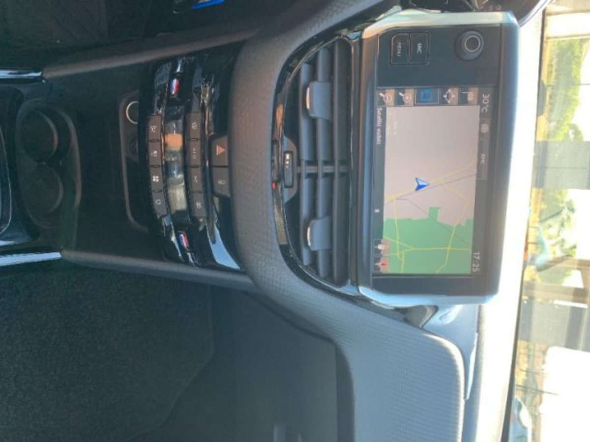 Peugeot 2008 Turbo 110 S&S Allure (15)