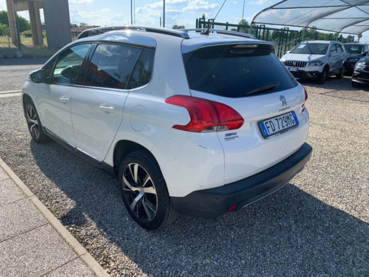 Peugeot 2008 Turbo 110 S&S Allure (7)