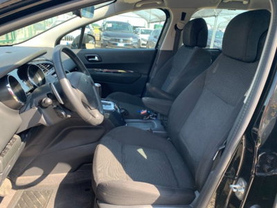 Peugeot 5008 1.6 e-HDi 112CV Stop&Start cambio robotizzato Family (9)