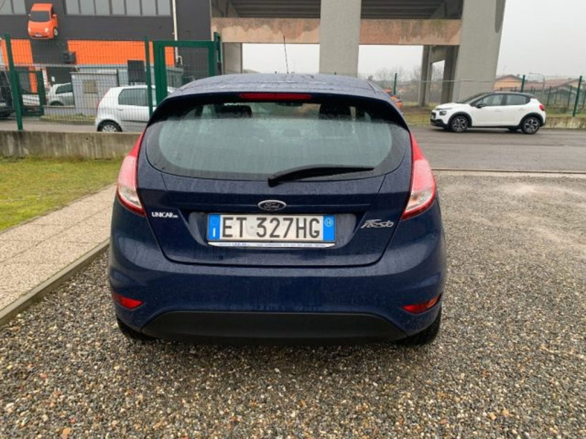 Ford Fiesta 1.5 TDCi 75CV 5 porte Titanium (6)