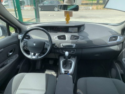 Renault Scenic E-Tech Electric 1.5 dCi 110CV EDC Energy (11)