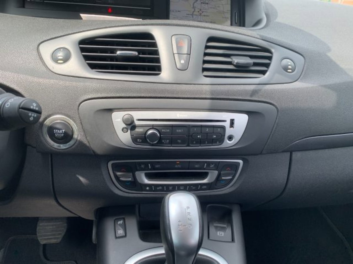 Renault Scenic E-Tech Electric 1.5 dCi 110CV EDC Energy (13)