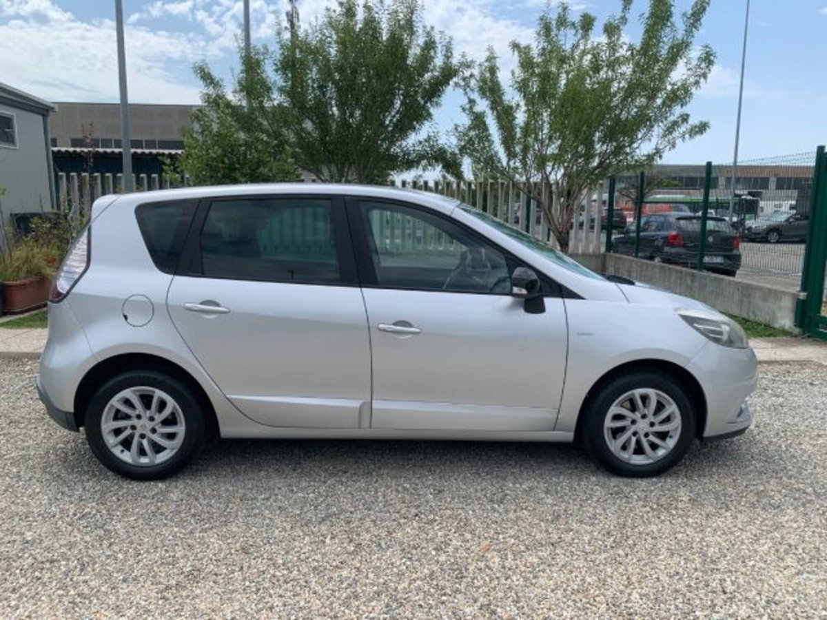 Renault Scenic E-Tech Electric 1.5 dCi 110CV EDC Energy (6)