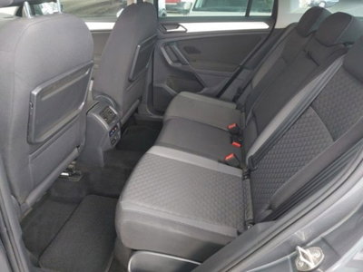 Volkswagen Tiguan 2.0 TDI SCR DSG Business BlueMotion Technology (6)