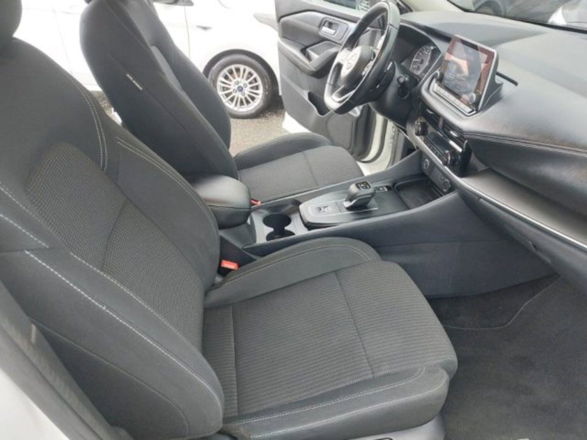 Nissan Qashqai 1.3 mhev Business 2wd 158cv xtronic (12)