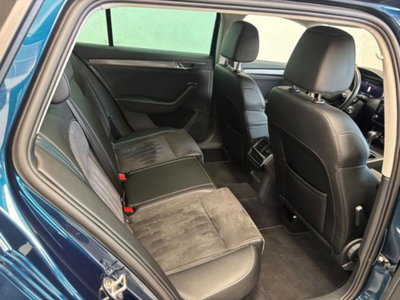 Skoda Superb Station Wagon 2.0 TDI EVO 200 CV SCR DSG Wagon 4x4 Style (14)