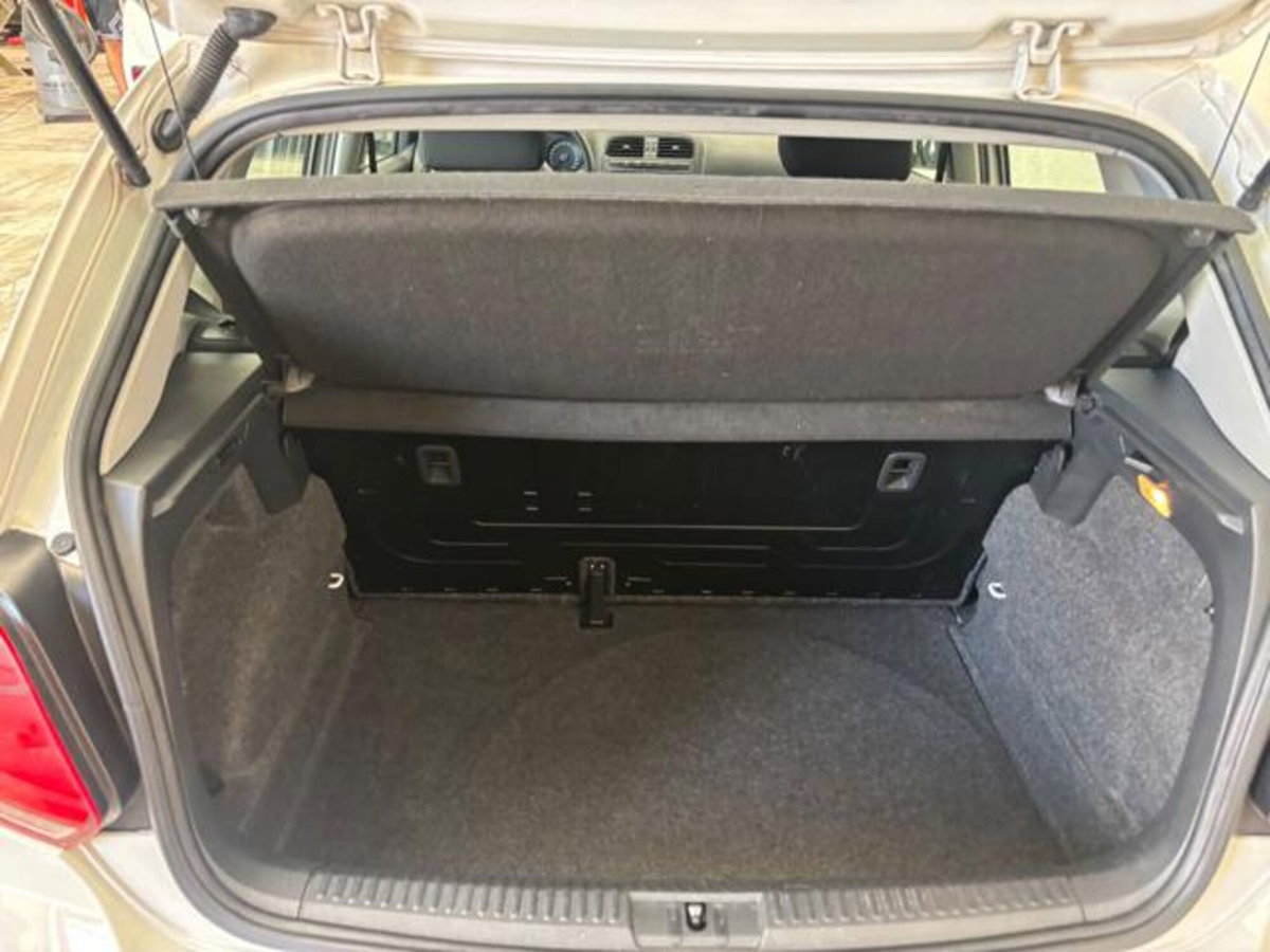 Volkswagen Polo 1.2 5 porte United (10)