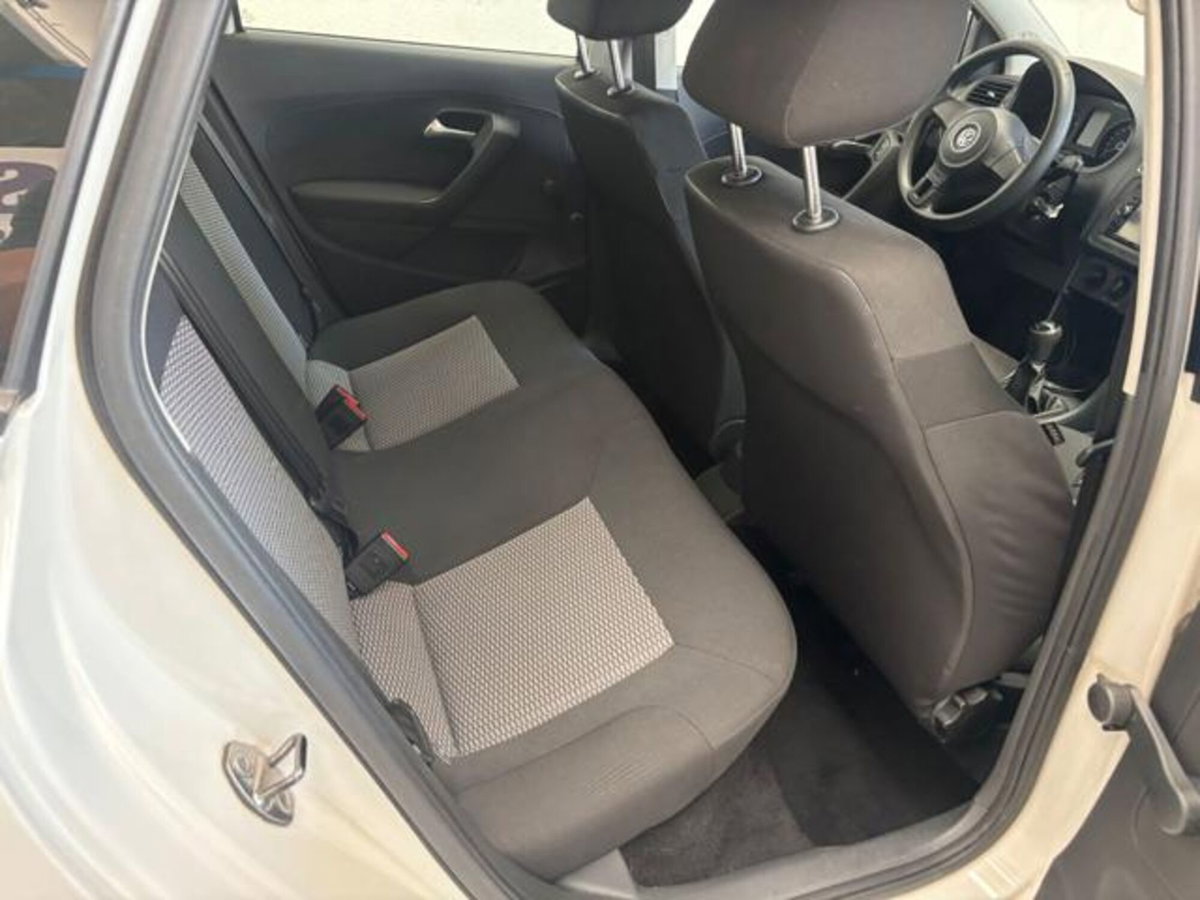 Volkswagen Polo 1.2 5 porte United (12)