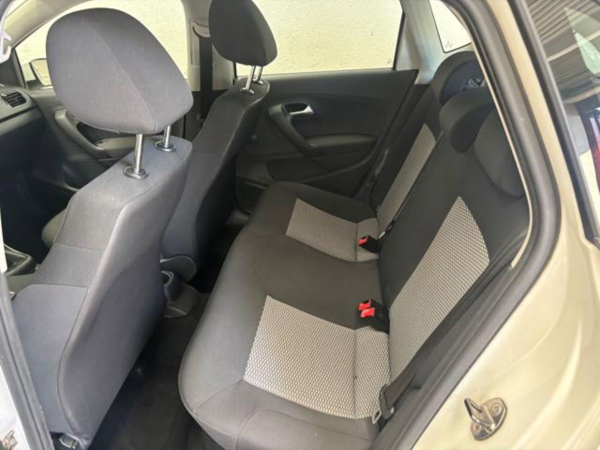 Volkswagen Polo 1.2 5 porte United (8)