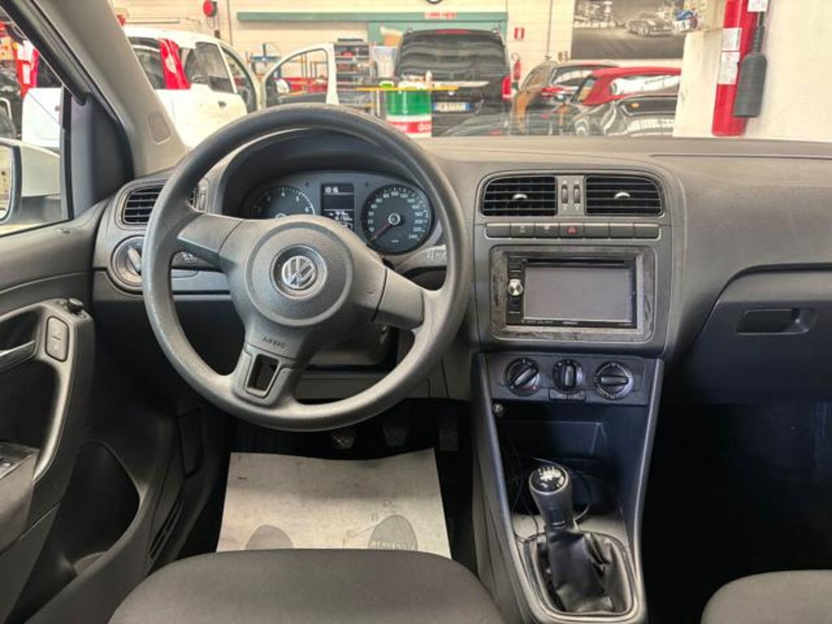 Volkswagen Polo 1.2 5 porte United (9)