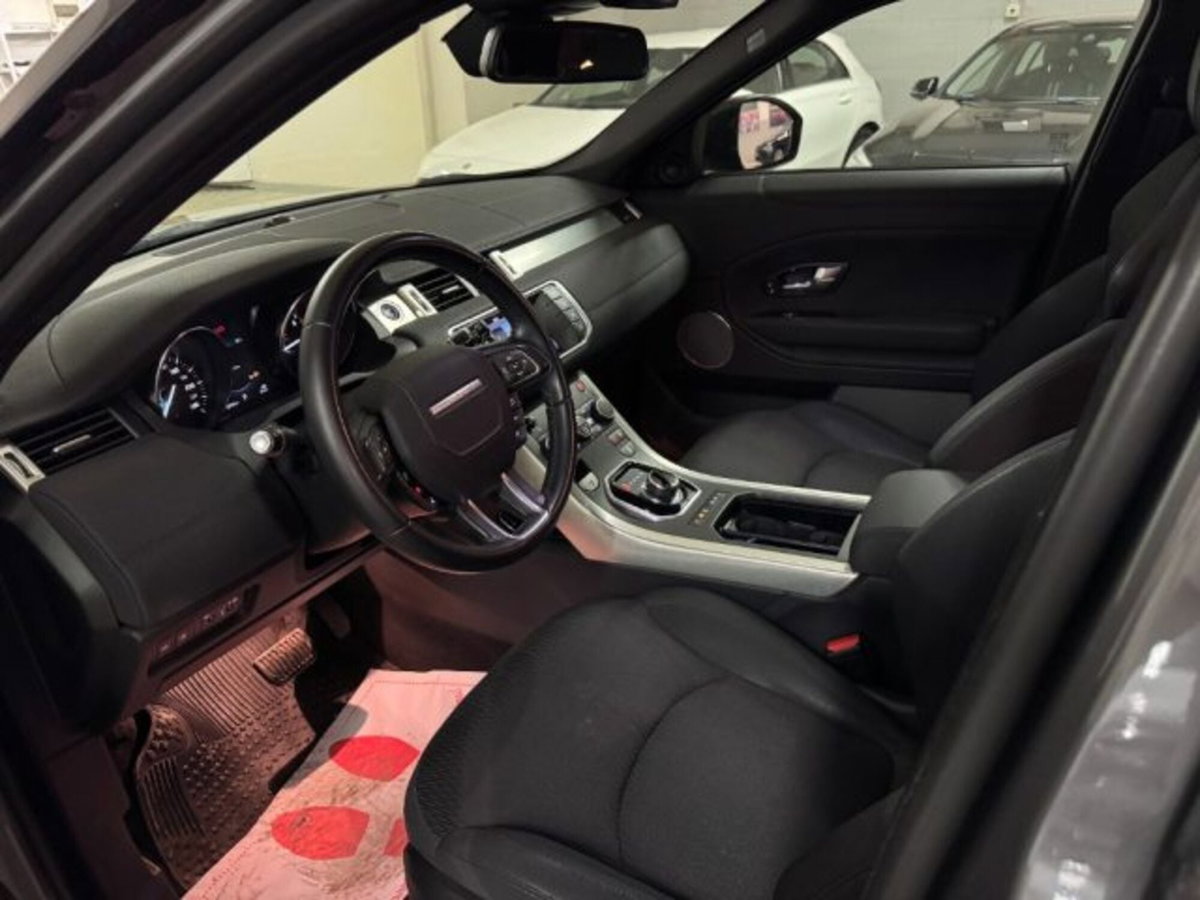 Land Rover Range Rover Evoque 2.0 eD4 5p. Pure (13)