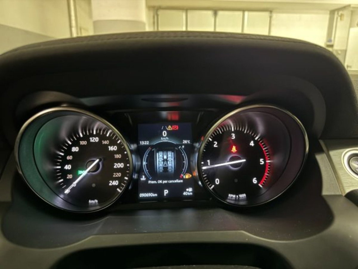 Land Rover Range Rover Evoque 2.0 eD4 5p. Pure (17)