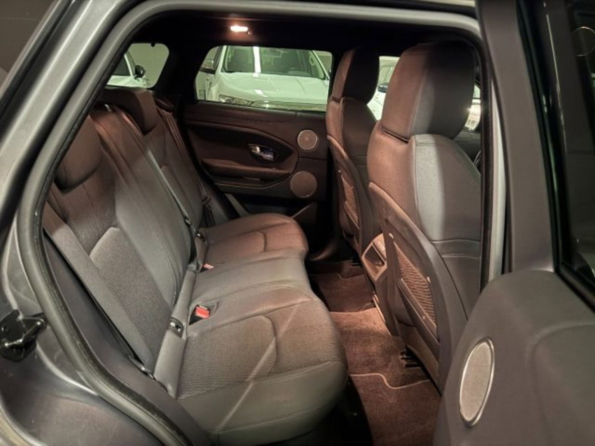 Land Rover Range Rover Evoque 2.0 eD4 5p. Pure (7)