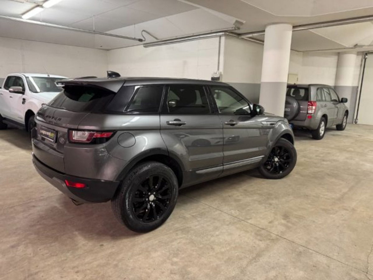 Land Rover Range Rover Evoque 2.0 eD4 5p. Pure (8)