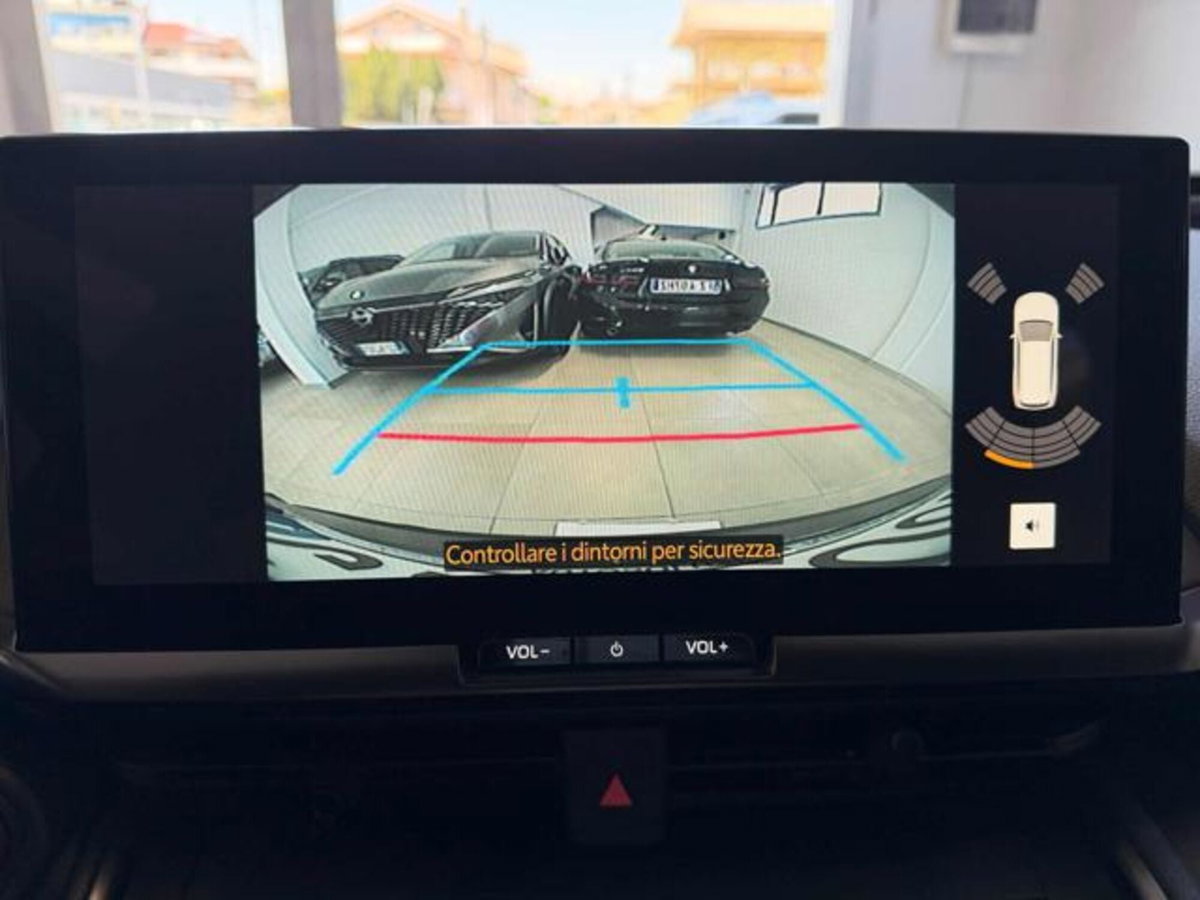 Toyota Toyota C-HR 1.8 hv Lounge fwd e-cvt (16)