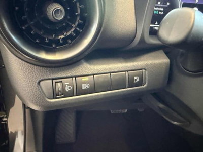 Toyota Toyota C-HR 1.8 hv Lounge fwd e-cvt (17)