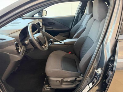 Toyota Toyota C-HR 1.8 hv Lounge fwd e-cvt (19)
