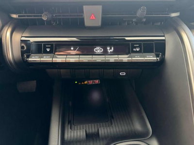 Toyota Toyota C-HR 1.8 hv Lounge fwd e-cvt (8)