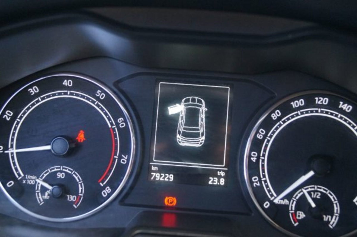 Skoda Kamiq 1.0 TSI 110 CV DSG Ambition (10)