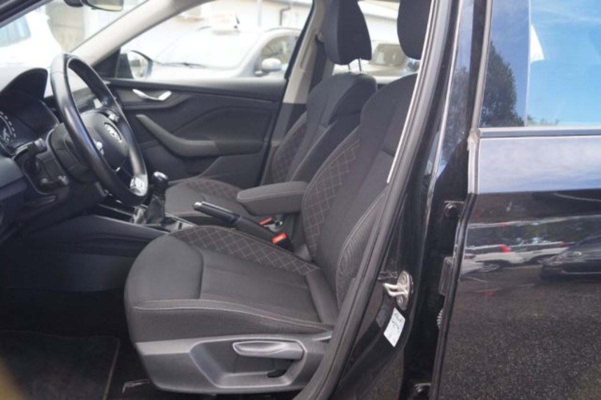 Skoda Kamiq 1.0 TSI 110 CV DSG Ambition (17)