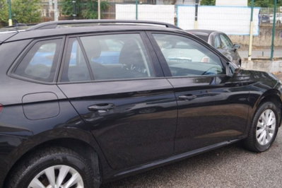 Skoda Kamiq 1.0 TSI 110 CV DSG Ambition (4)