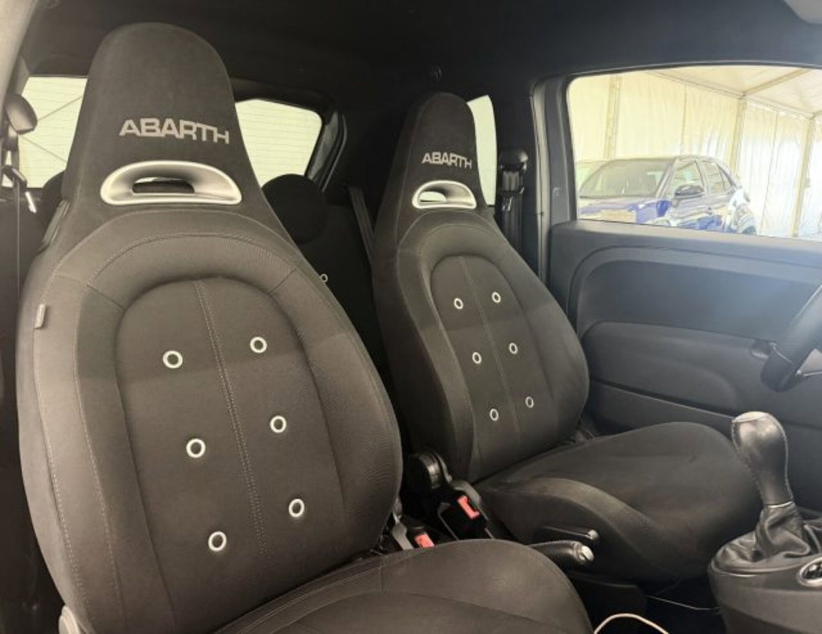Abarth 595 595 1.4 Turbo T-Jet 145 CV (11)