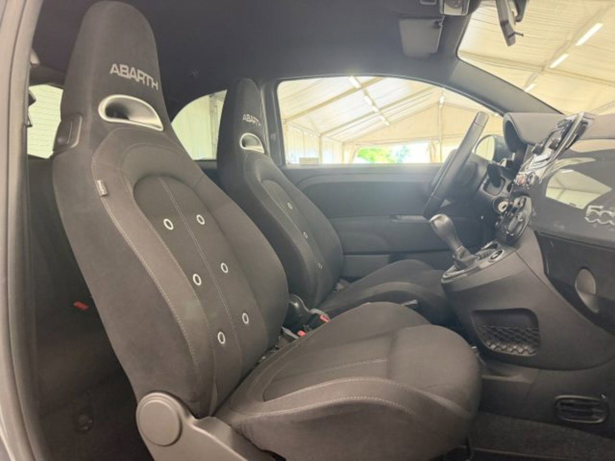 Abarth 595 595 1.4 Turbo T-Jet 145 CV (9)