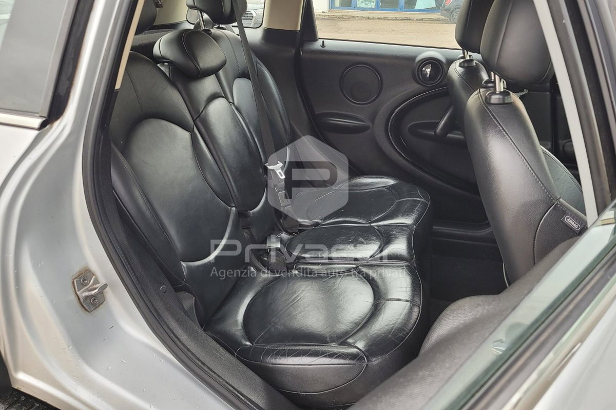 MINI Mini Countryman 1.6 Cooper D Countryman ALL4 (14)