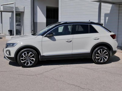 Volkswagen T-Roc 2.0 tdi Style 115cv (2)