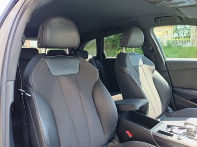 Audi A4 Avant 35 2.0 tdi mhev S Line edition 163cv s-tronic (11)