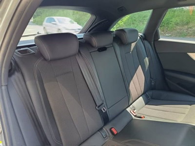 Audi A4 Avant 35 2.0 tdi mhev S Line edition 163cv s-tronic (12)