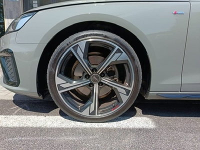 Audi A4 Avant 35 2.0 tdi mhev S Line edition 163cv s-tronic (6)