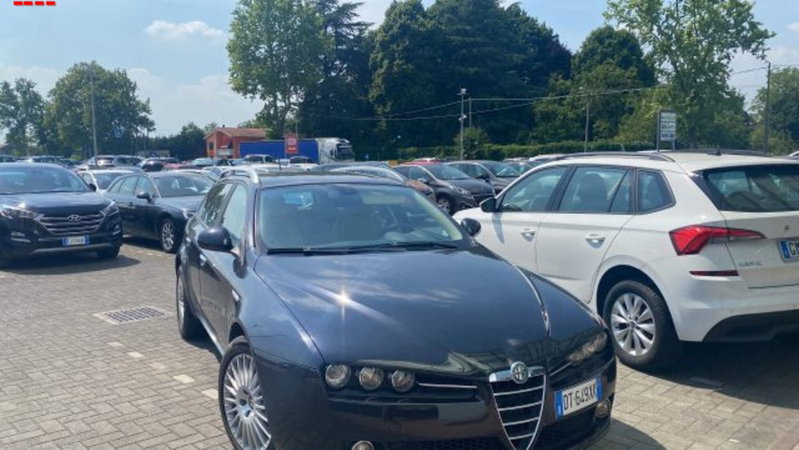 Alfa Romeo 159 SportWagon 1.9 JTDm 16V Sportwagon Distinctive