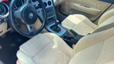 Alfa Romeo 159 SportWagon 1.9 JTDm 16V Sportwagon Distinctive (4)
