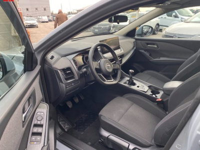 Nissan Qashqai 1.3 mhev Acenta 2wd 140cv (8)