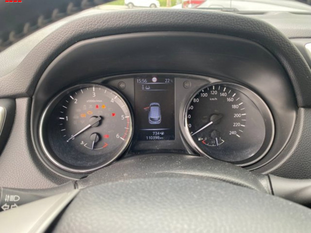 Nissan Qashqai 1.5 dCi Business (8)