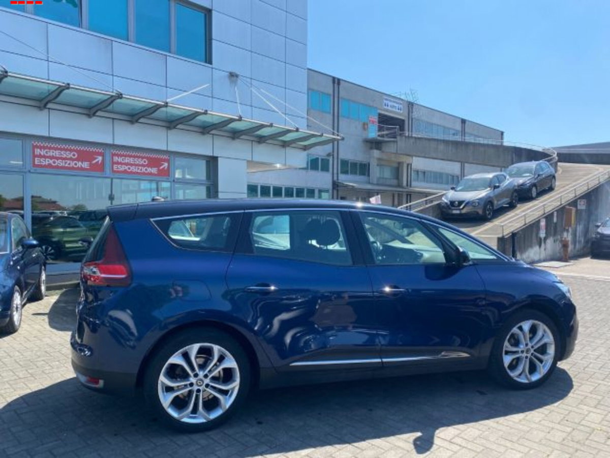 Renault Grand Scénic 1.7 blue dci Sport Edition 120cv (6)